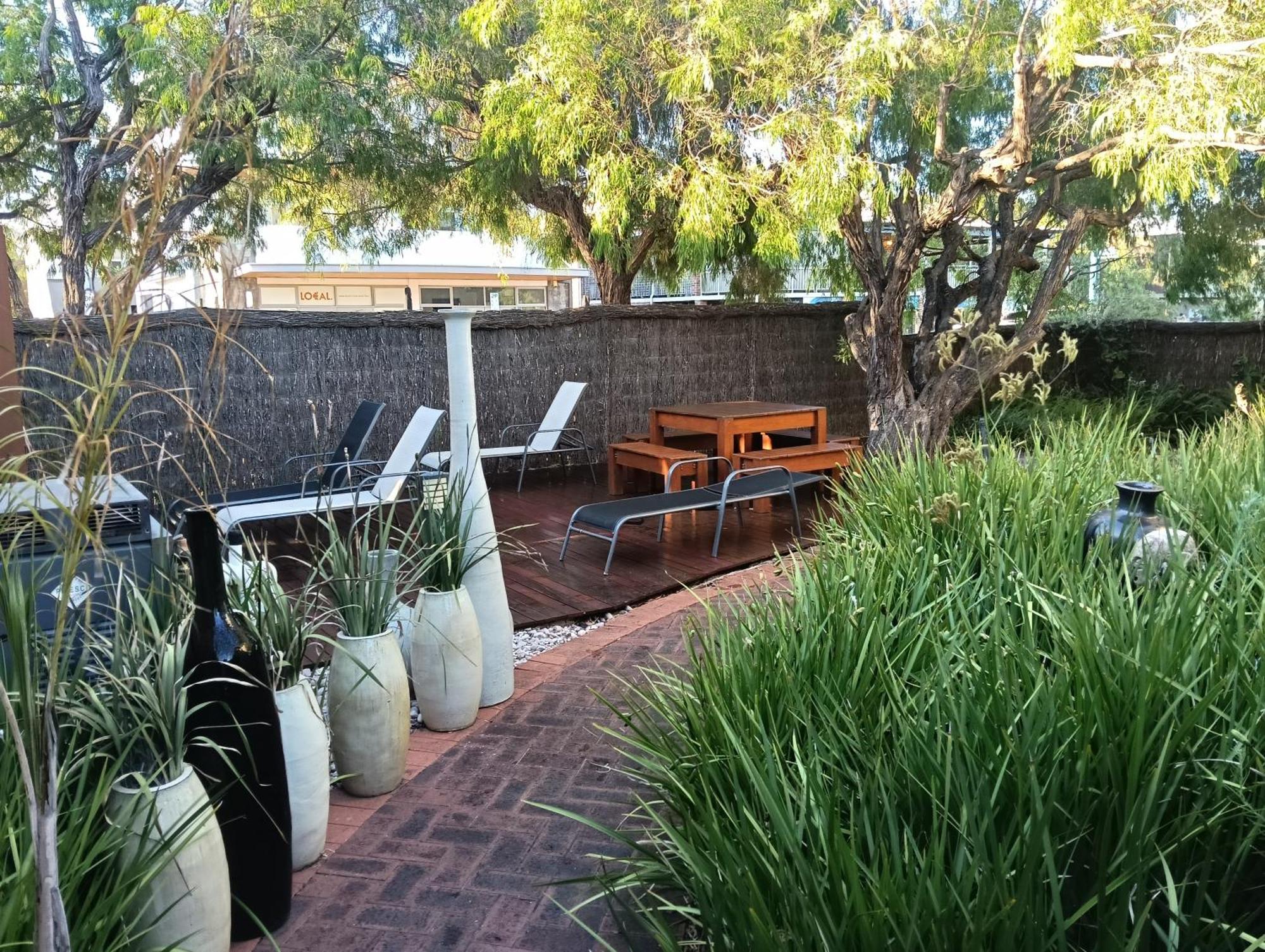 Dunsborough Apartments & Suites Exterior foto